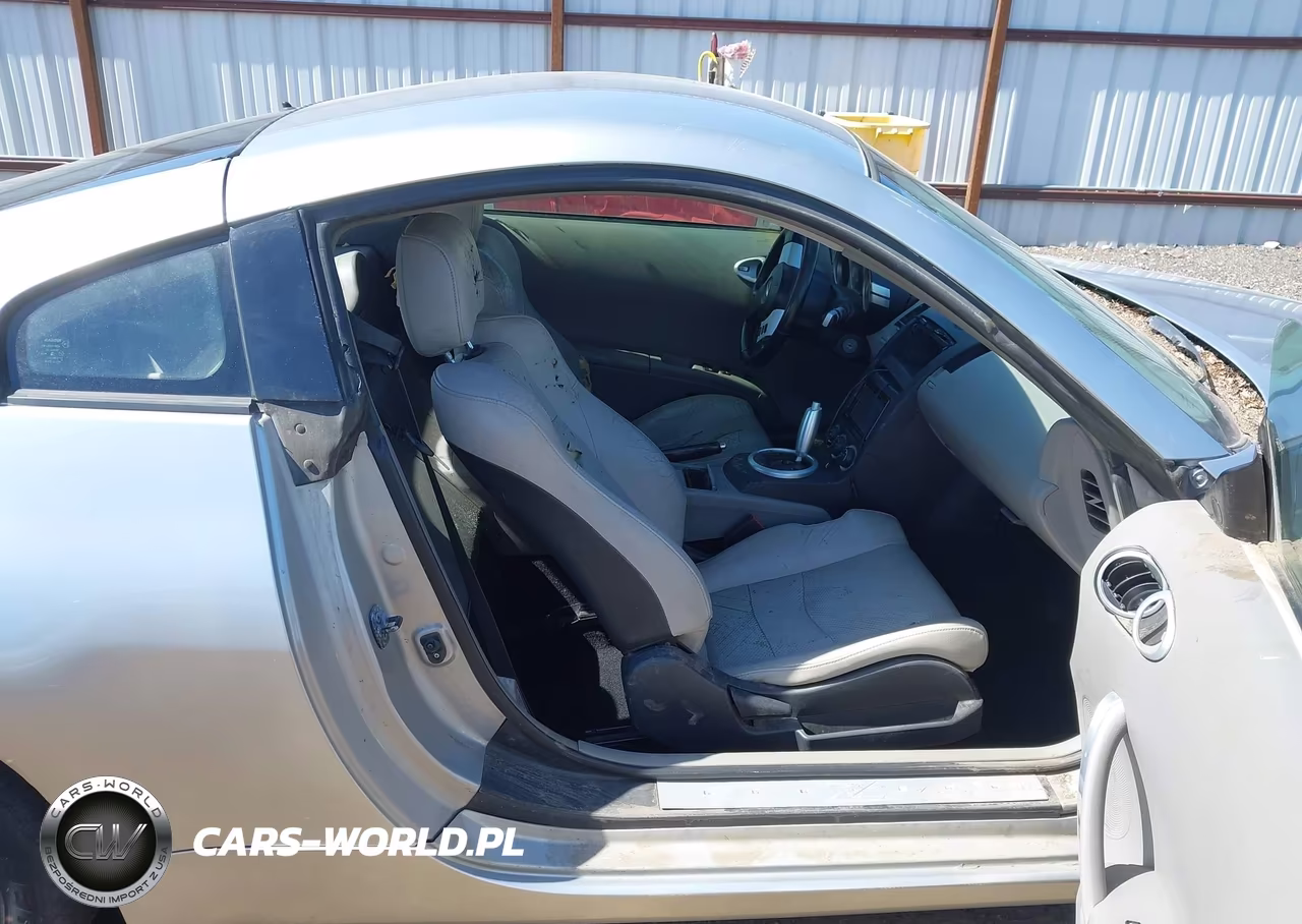 2004 Nissan 350Z Touring VIN:JN1AZ34D34T152922 - 5