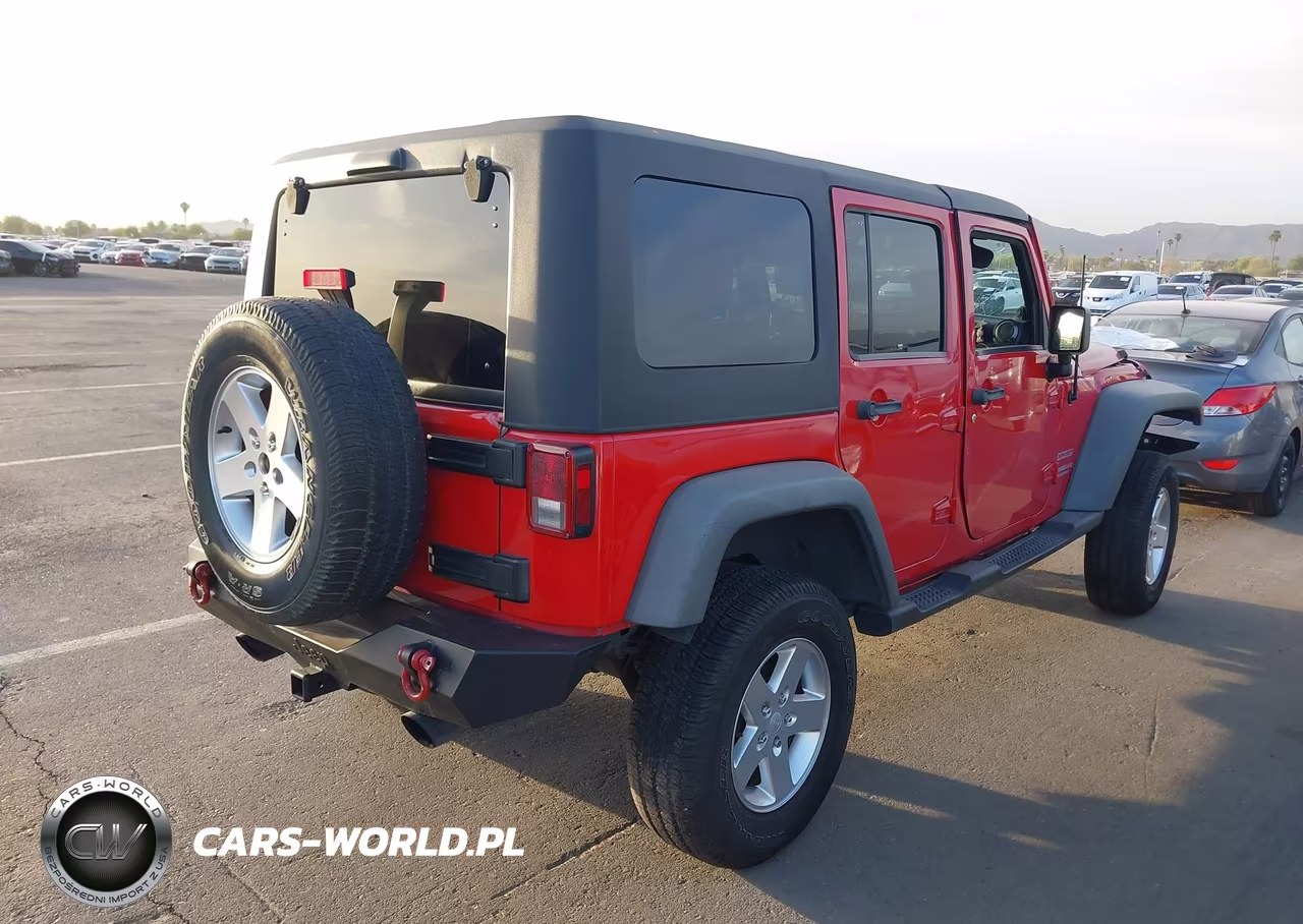 2011 Jeep Wrangler Unlimited Sport VIN:1J4BA3H16BL619170 - 4