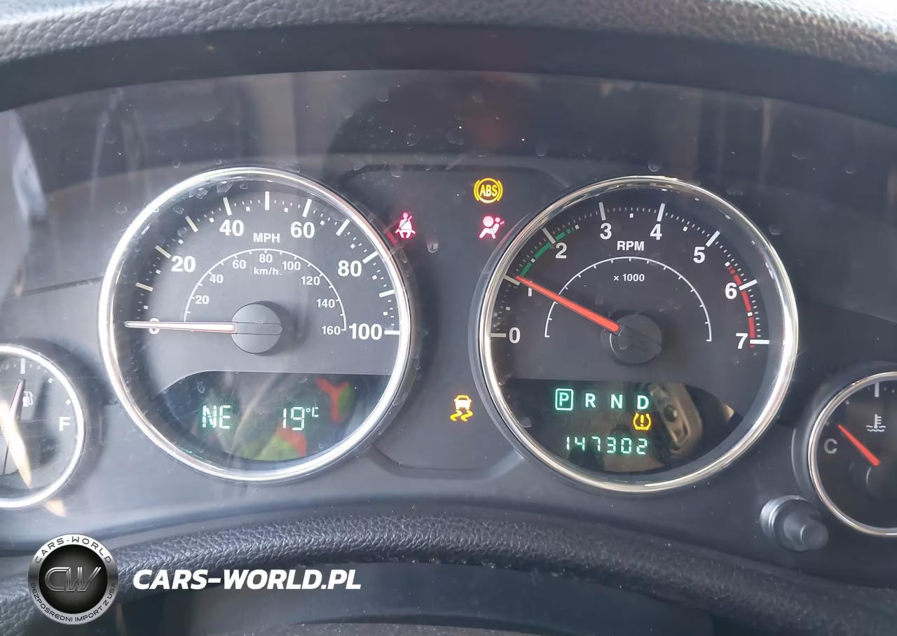 2011 Jeep Wrangler Unlimited Sport VIN:1J4BA3H16BL619170 - 7