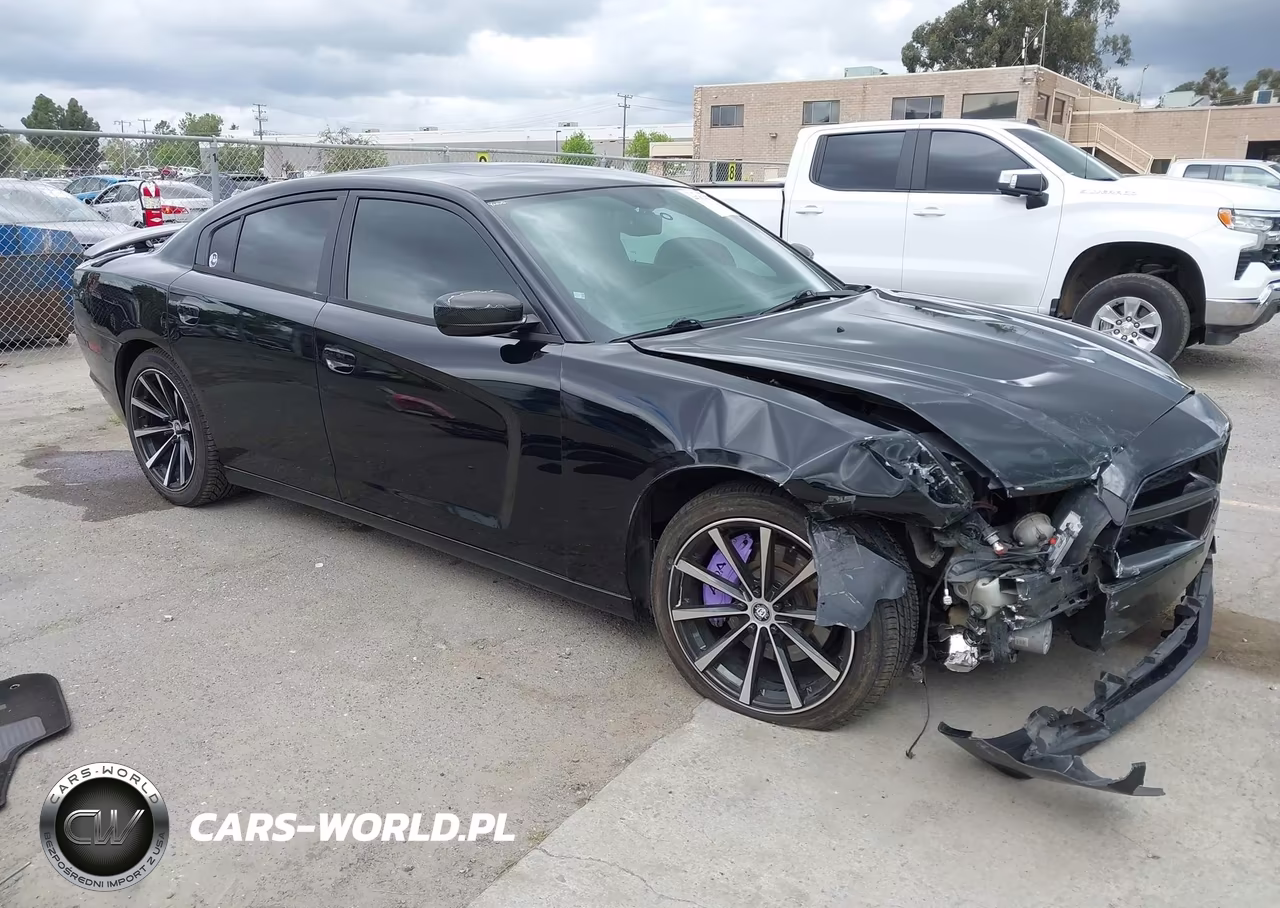 2013 Dodge Charger R-T Plus – zdjęcie 1 z 17