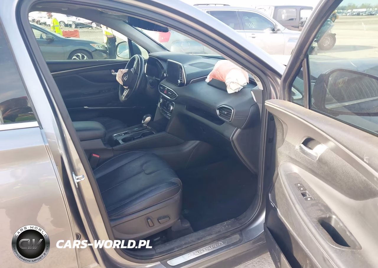 2019 Hyundai Santa Fe Ultimate VIN:5NMS5CAD1KH033489 - 5