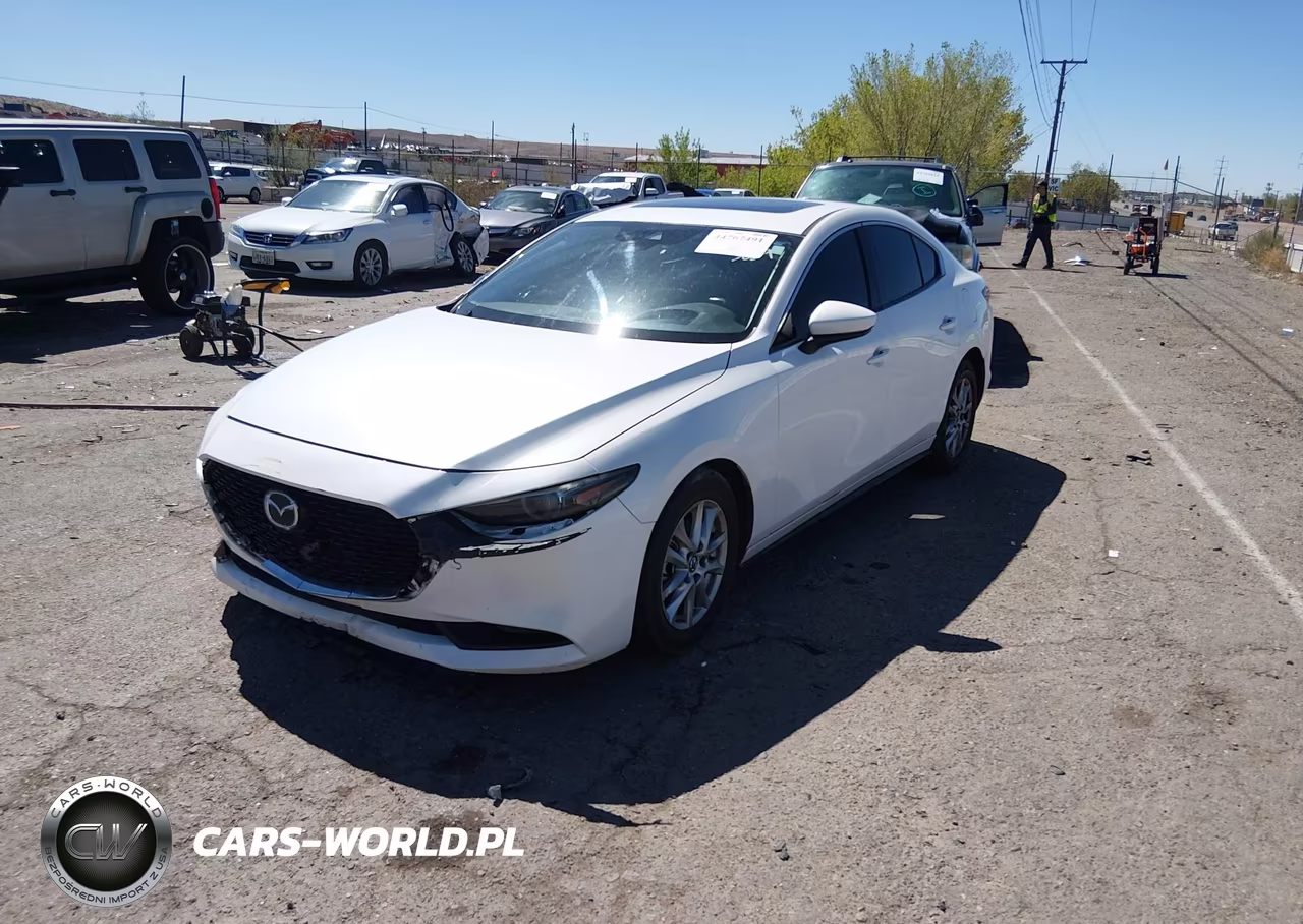 2019 Mazda Mazda3 Premium Package VIN:3MZBPAEM5KM103059 - 2