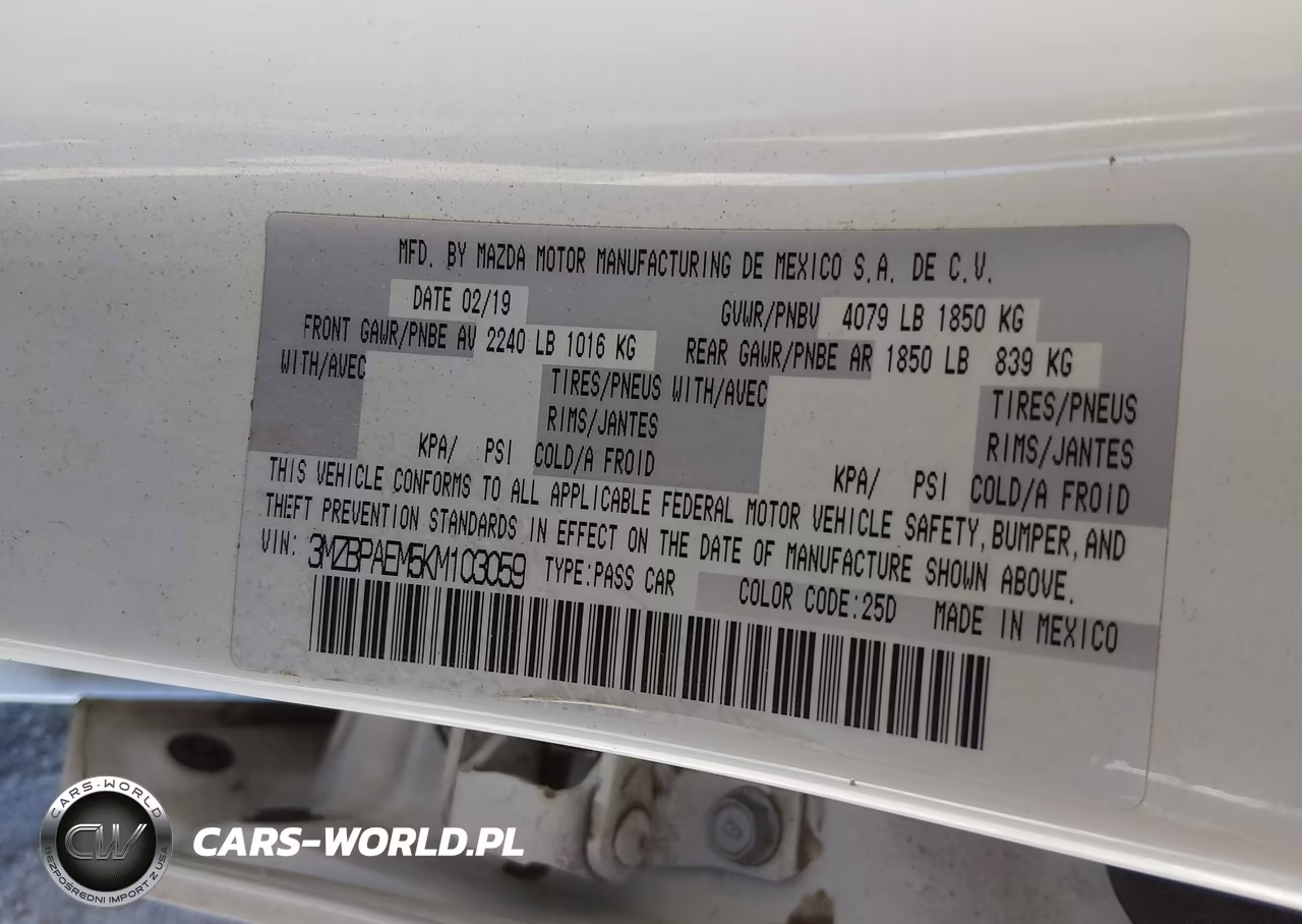 2019 Mazda Mazda3 Premium Package VIN:3MZBPAEM5KM103059 - 9