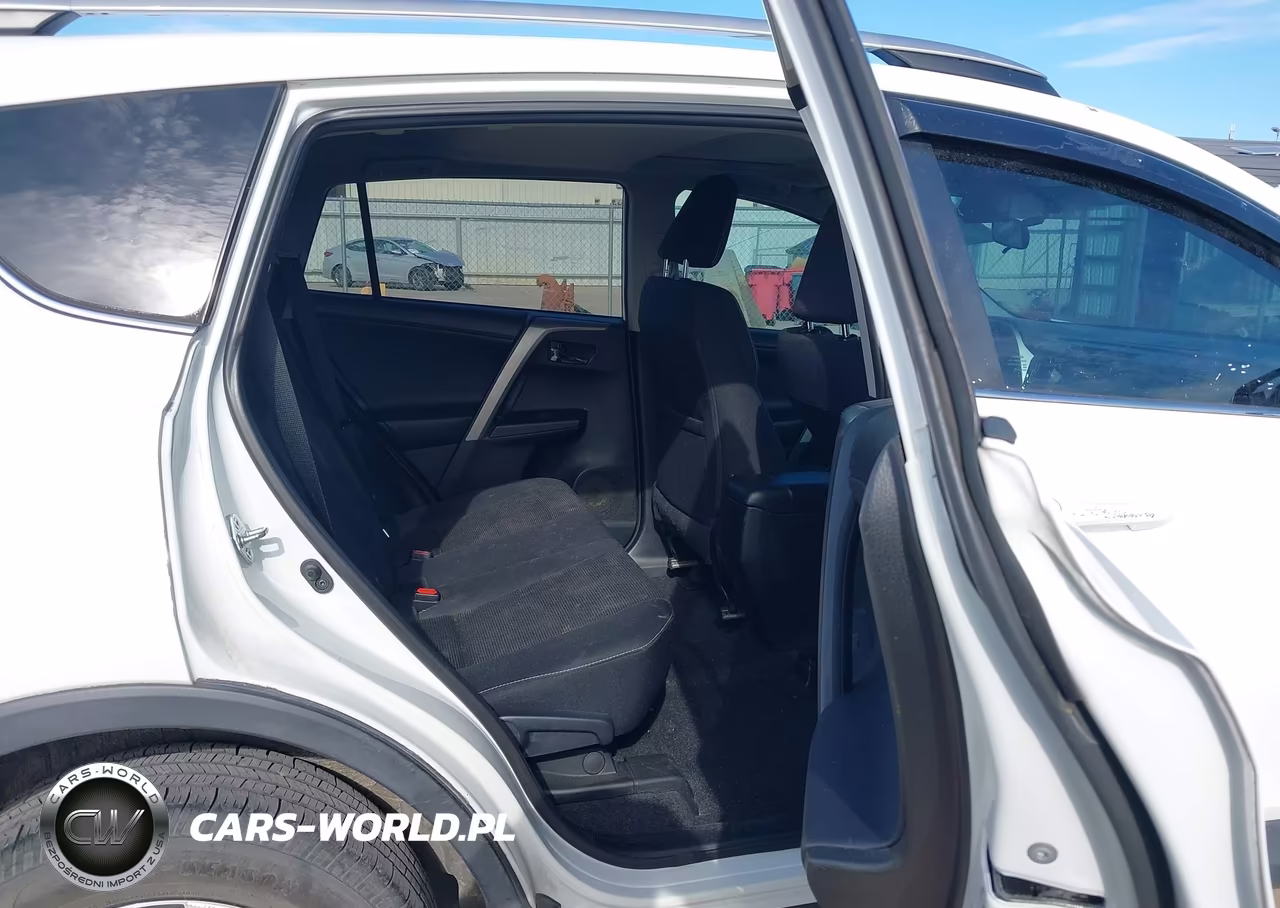 2016 Toyota Rav4 Xle VIN:2T3WFREV1GW261385 - 8