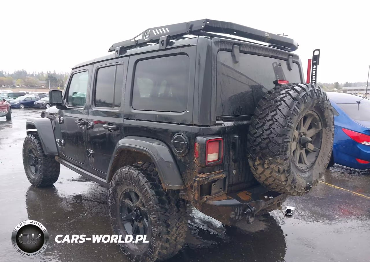2018 Jeep Wrangler Unlimited Sport S 4X4 VIN:1C4HJXDG5JW111447 - 3