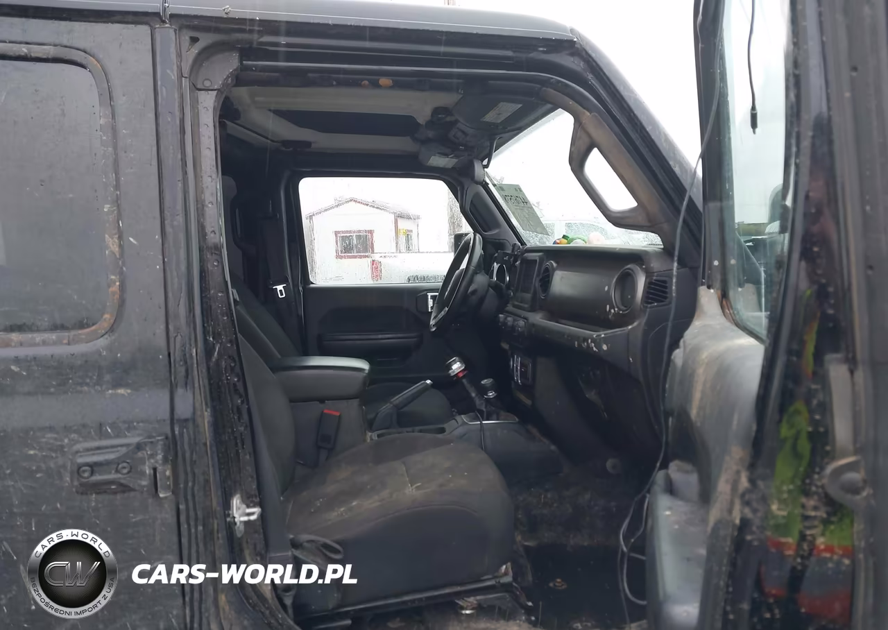 2018 Jeep Wrangler Unlimited Sport S 4X4 VIN:1C4HJXDG5JW111447 - 5