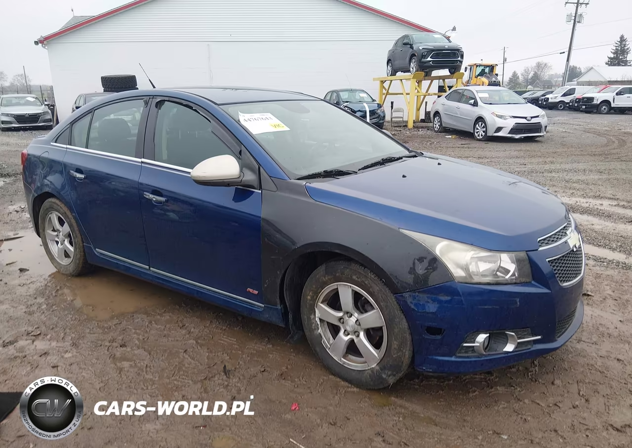 2013 Chevrolet Cruze 1Lt Auto – zdjęcie 1 z 16
