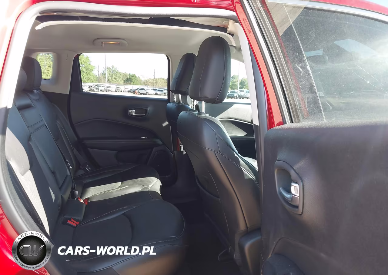 2019 Jeep Compass Latitude Fwd VIN:3C4NJCBB5KT736666 - 8