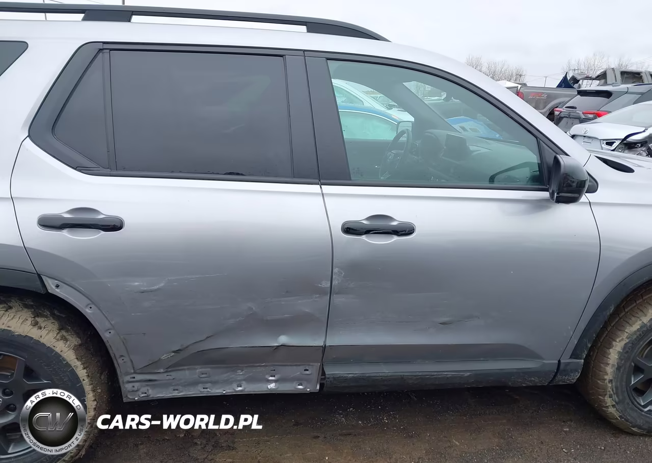 2025 Honda Pilot Trailsport VIN:5FNYG1H64SB127934 - 13