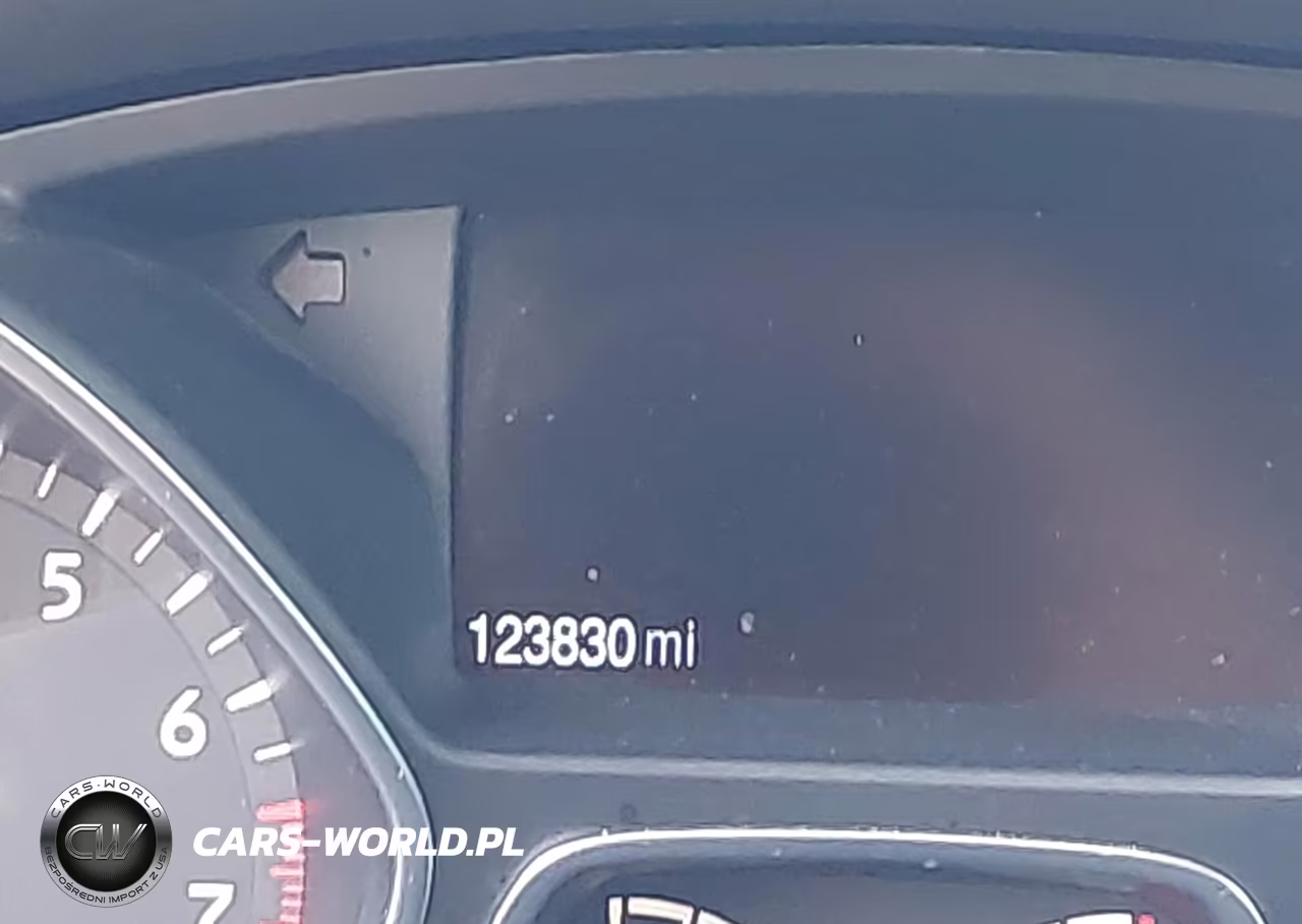 2017 Ford Escape Titanium VIN:1FMCU0JD4HUC85885 - 15