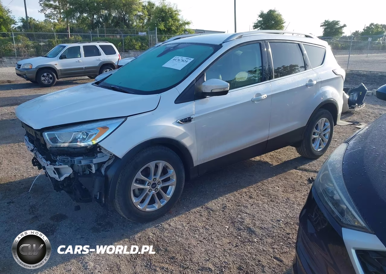 2017 Ford Escape Titanium VIN:1FMCU0JD4HUC85885 - 2