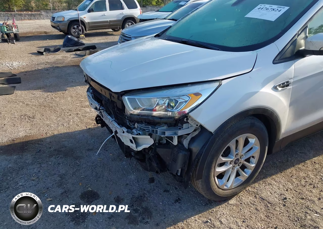 2017 Ford Escape Titanium VIN:1FMCU0JD4HUC85885 - 6
