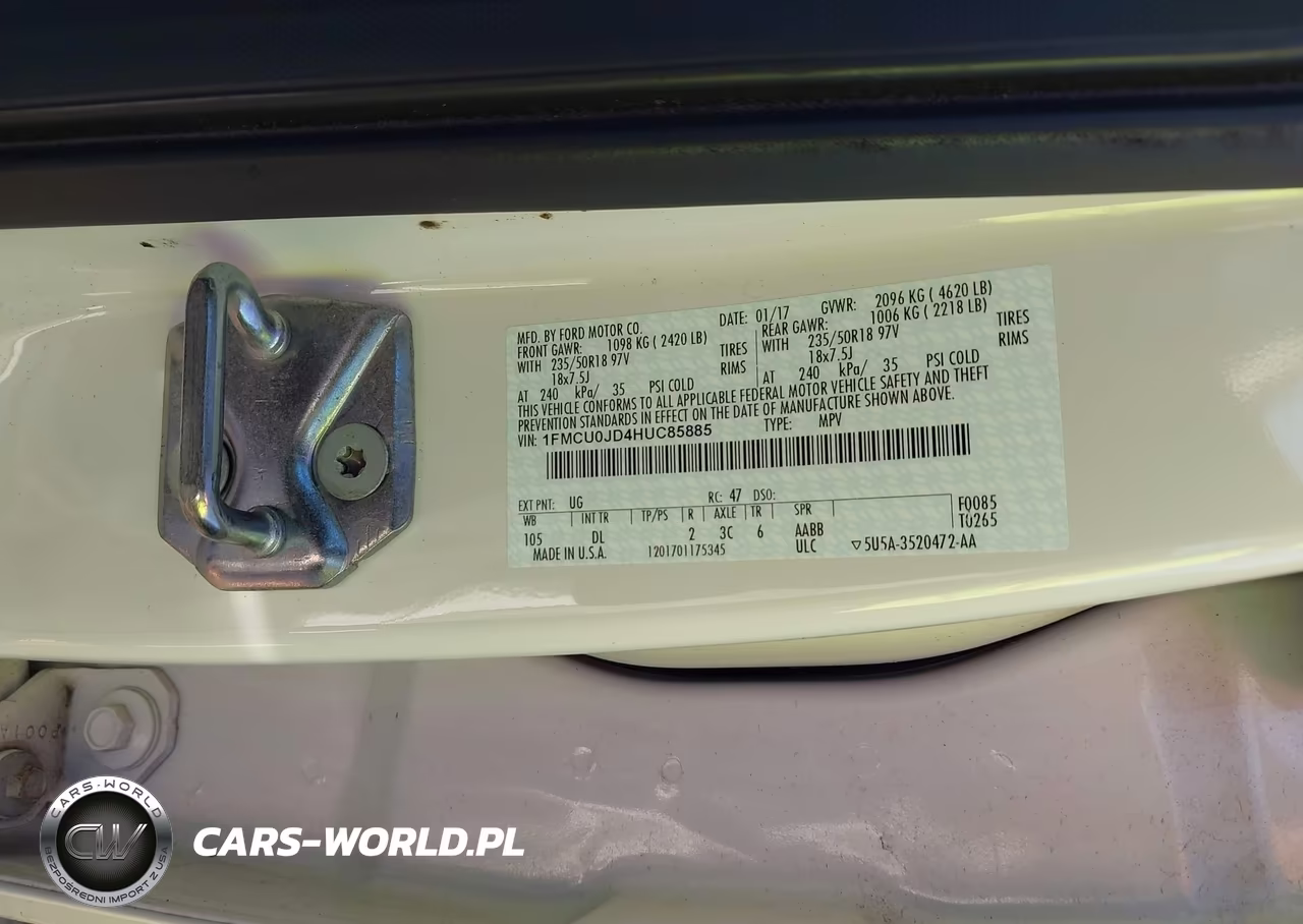 2017 Ford Escape Titanium VIN:1FMCU0JD4HUC85885 - 9