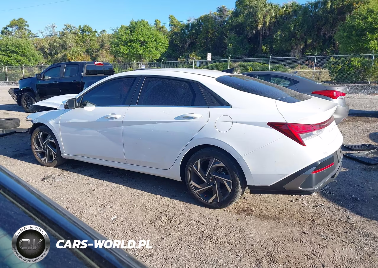 2024 Hyundai Elantra Limited VIN:KMHLP4DG5RU649656 - 14
