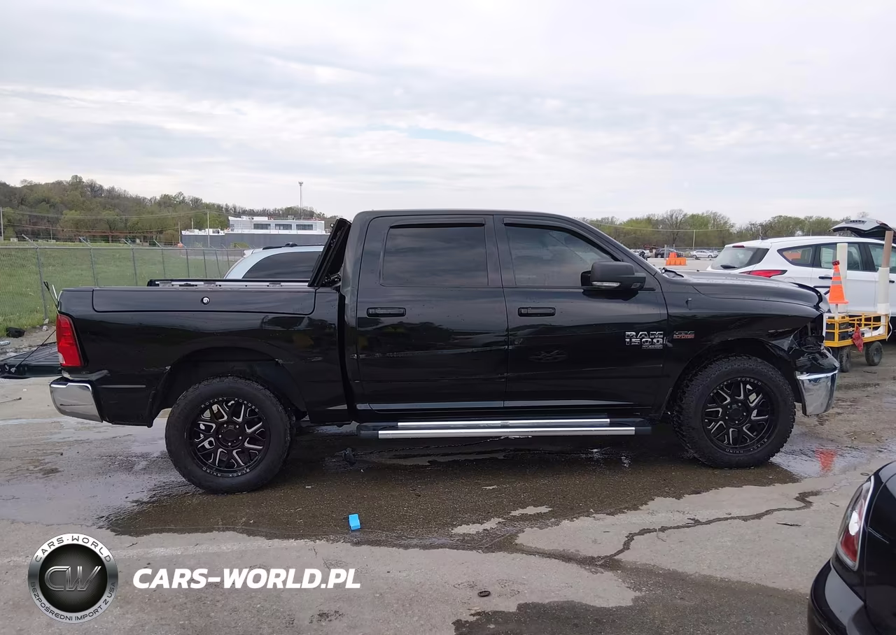 2019 Ram 1500 Classic Big Horn 4X4 5'7 Box VIN:1C6RR7LTXKS527442 - 13