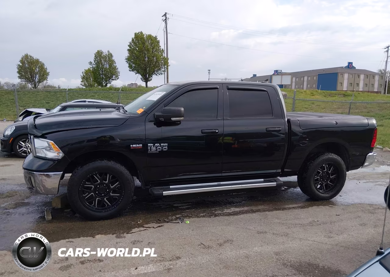 2019 Ram 1500 Classic Big Horn 4X4 5'7 Box VIN:1C6RR7LTXKS527442 - 14