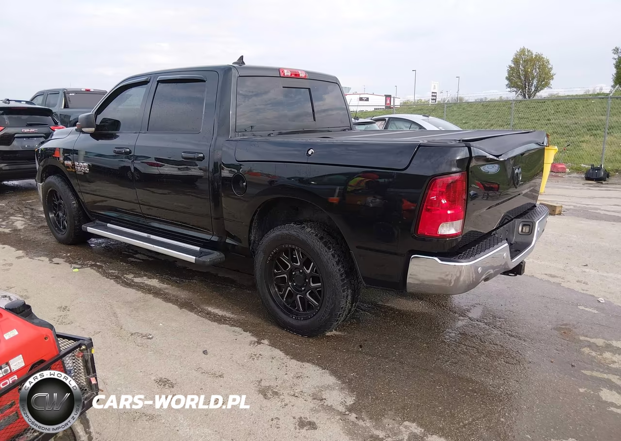 2019 Ram 1500 Classic Big Horn 4X4 5'7 Box VIN:1C6RR7LTXKS527442 - 3