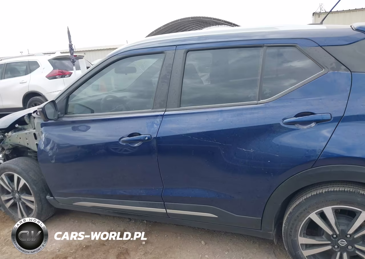 2018 Nissan Kicks Sr VIN:3N1CP5CU4JL524621 - 14