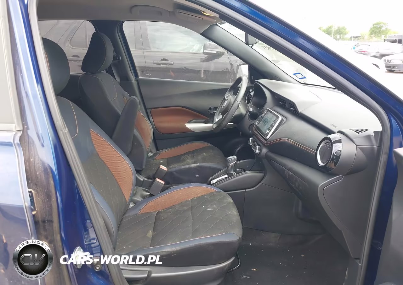 2018 Nissan Kicks Sr VIN:3N1CP5CU4JL524621 - 5
