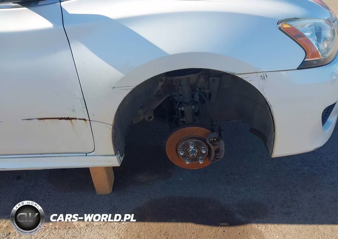 2013 Nissan Sentra Sr VIN:3N1AB7AP8DL681068 - 14
