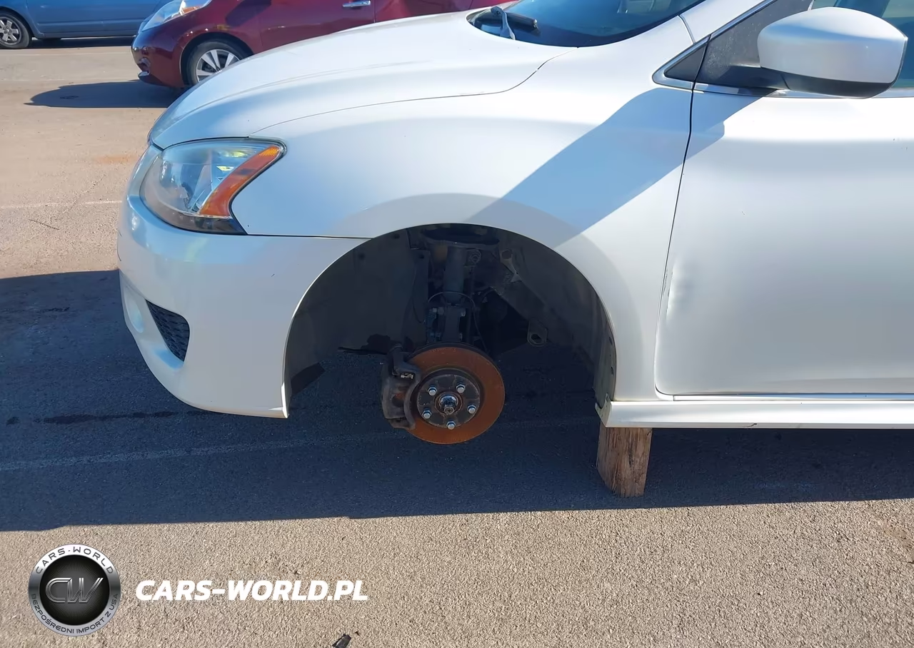 2013 Nissan Sentra Sr VIN:3N1AB7AP8DL681068 - 6