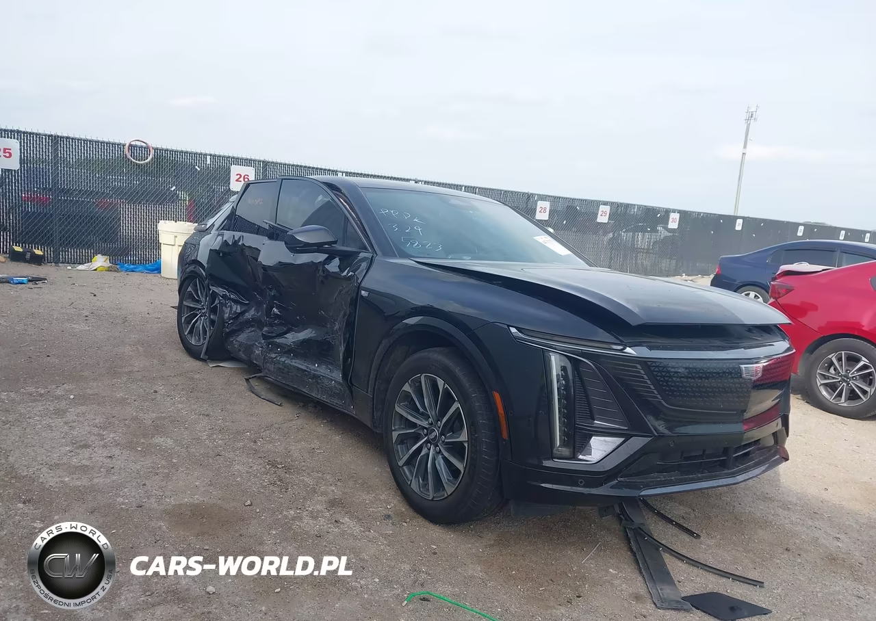 2024 Cadillac Lyriq Sport W-1Sj