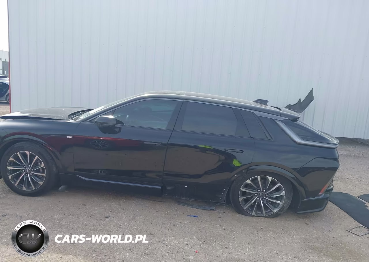 2024 Cadillac Lyriq Sport W-1Sj VIN:1GYKPVRK7RZ105823 - 14