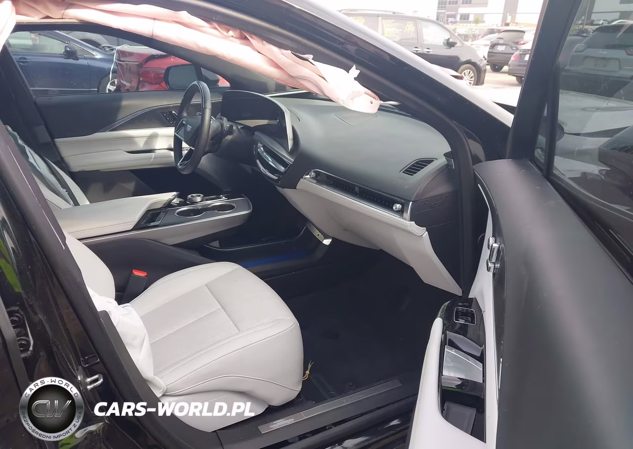 2024 Cadillac Lyriq Sport W-1Sj VIN:1GYKPVRK7RZ105823 - 5