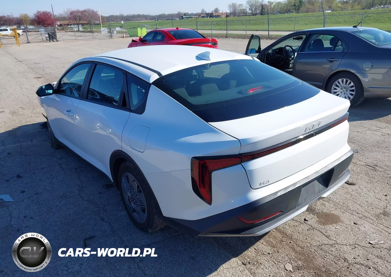 2025 Kia K4 Lx VIN:3KPFT4DEXSE145197 - 3