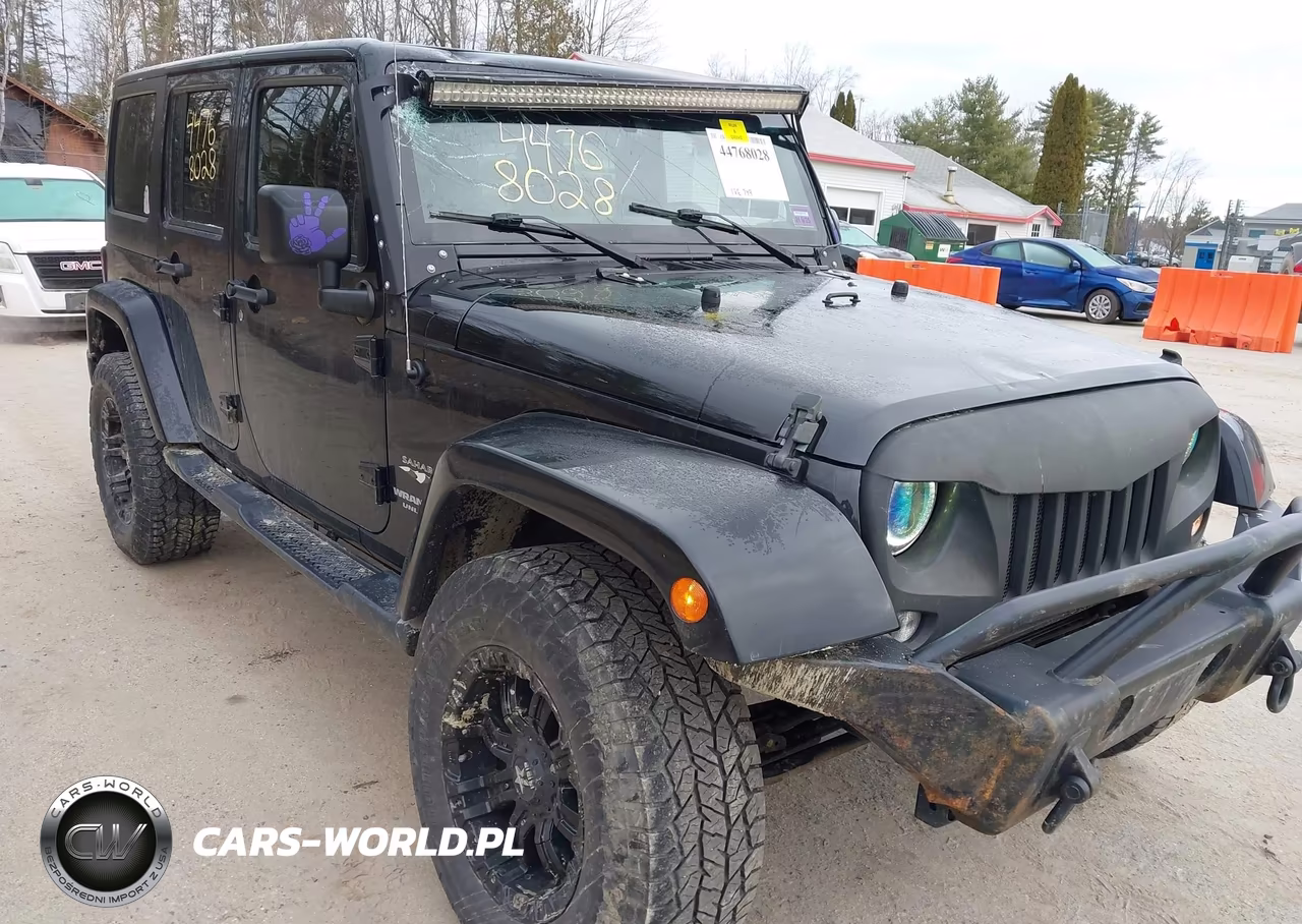 2016 Jeep Wrangler Unlimited Sahara VIN:1C4BJWEG5GL111201 - 6