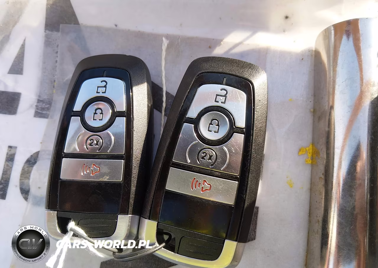2021 Ford Bronco Outer Banks VIN:1FMEE5BP3MLA79940 - 11