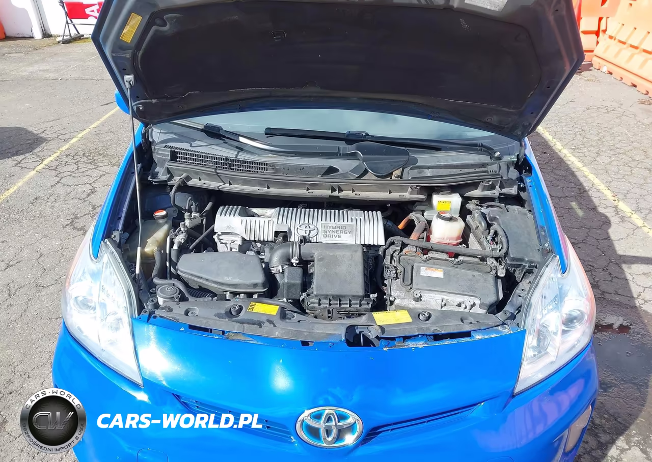 2015 Toyota Prius Two VIN:JTDKN3DU9F2001511 - 10