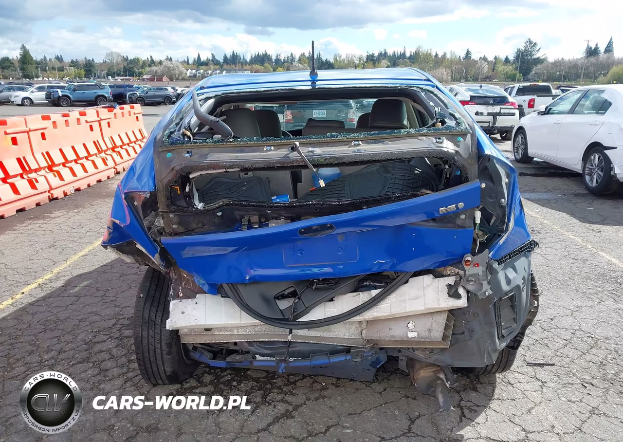 2015 Toyota Prius Two VIN:JTDKN3DU9F2001511 - 15