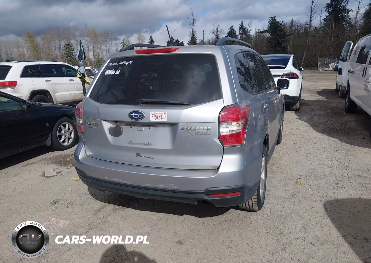 2015 Subaru Forester 2.5I Premium VIN:JF2SJAGC1FH534986 - 4