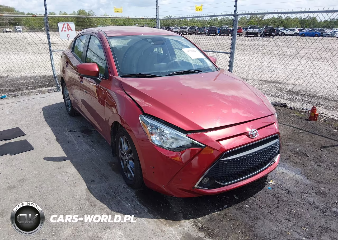 2020 Toyota Yaris Le