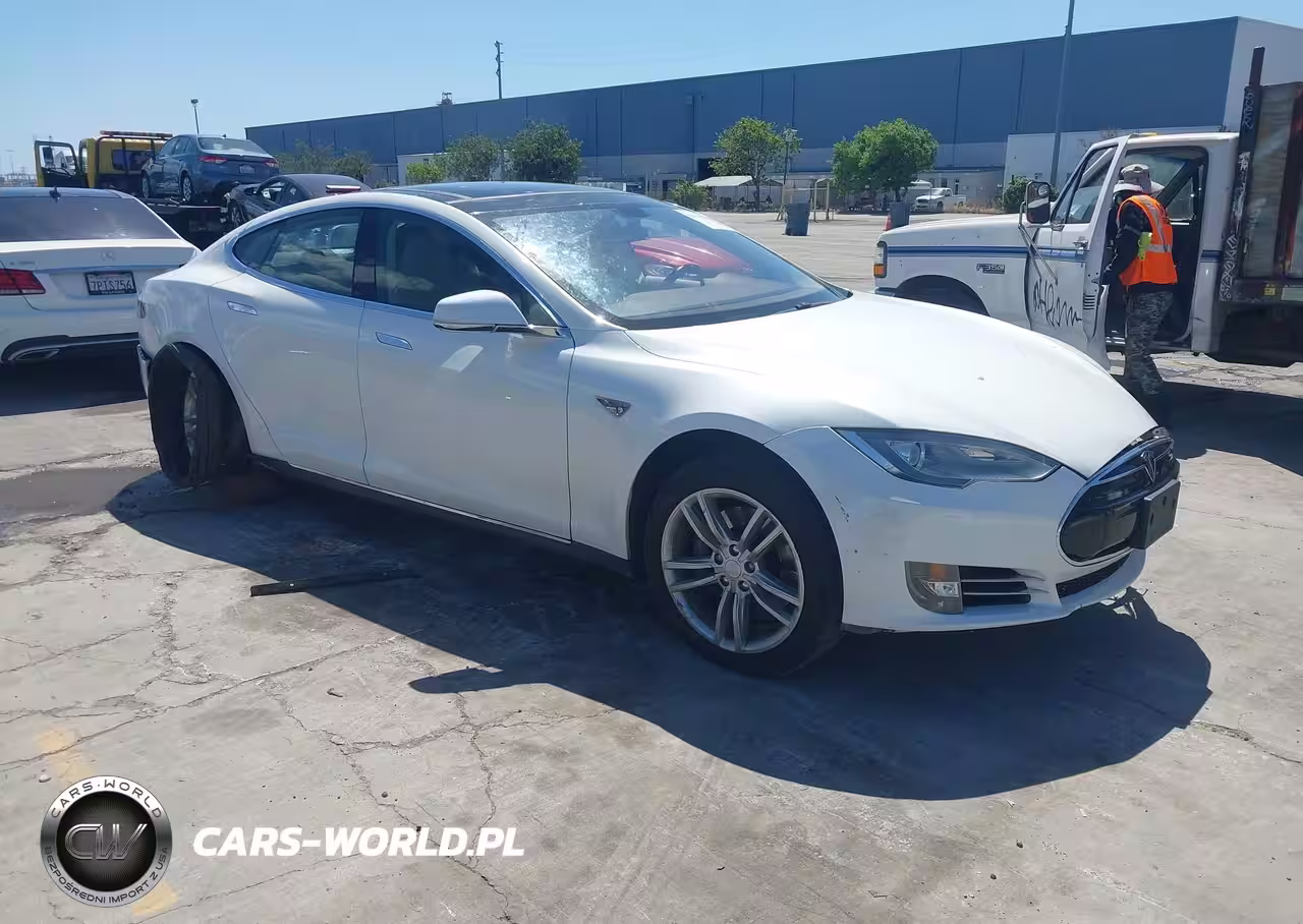 2012 Tesla Model S Signature