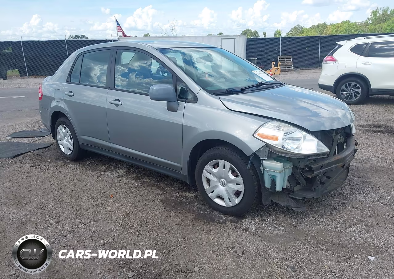 2010 Nissan Versa 1.8S