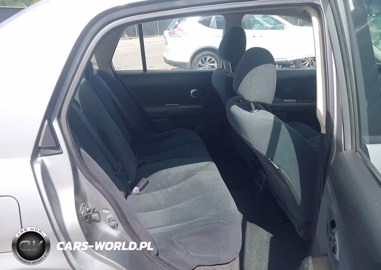 2010 Nissan Versa 1.8S VIN:3N1BC1AP6AL468548 - 8