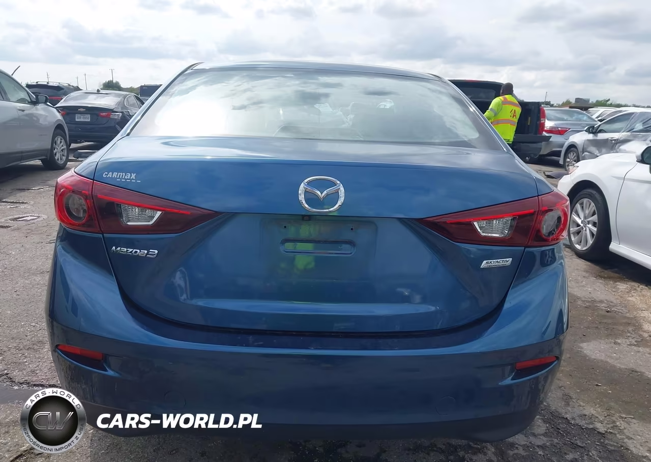 2018 Mazda Mazda3 Sport VIN:3MZBN1U76JM180250 - 16