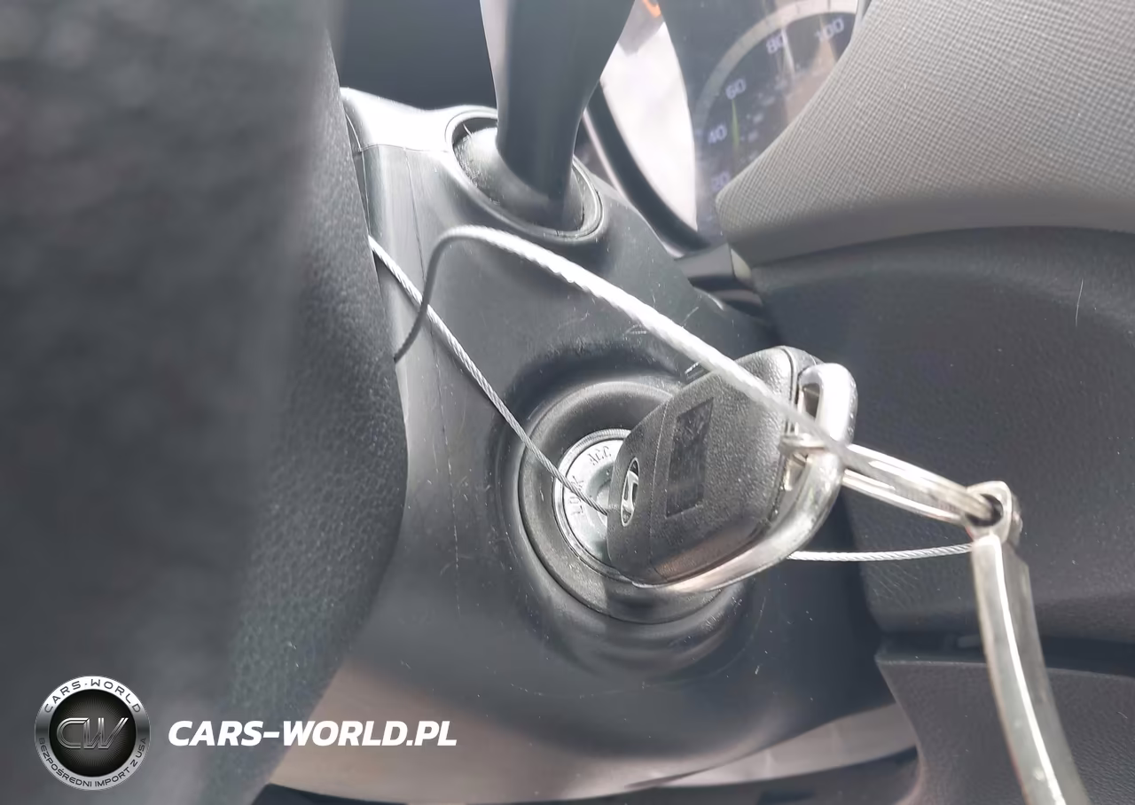 2018 Hyundai Santa Fe Sport 2.4L VIN:5XYZTDLB7JG560824 - 11