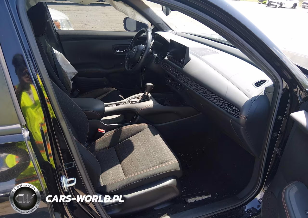 2023 Honda Hr-V 2Wd Sport VIN:3CZRZ1H55PM716347 - 5