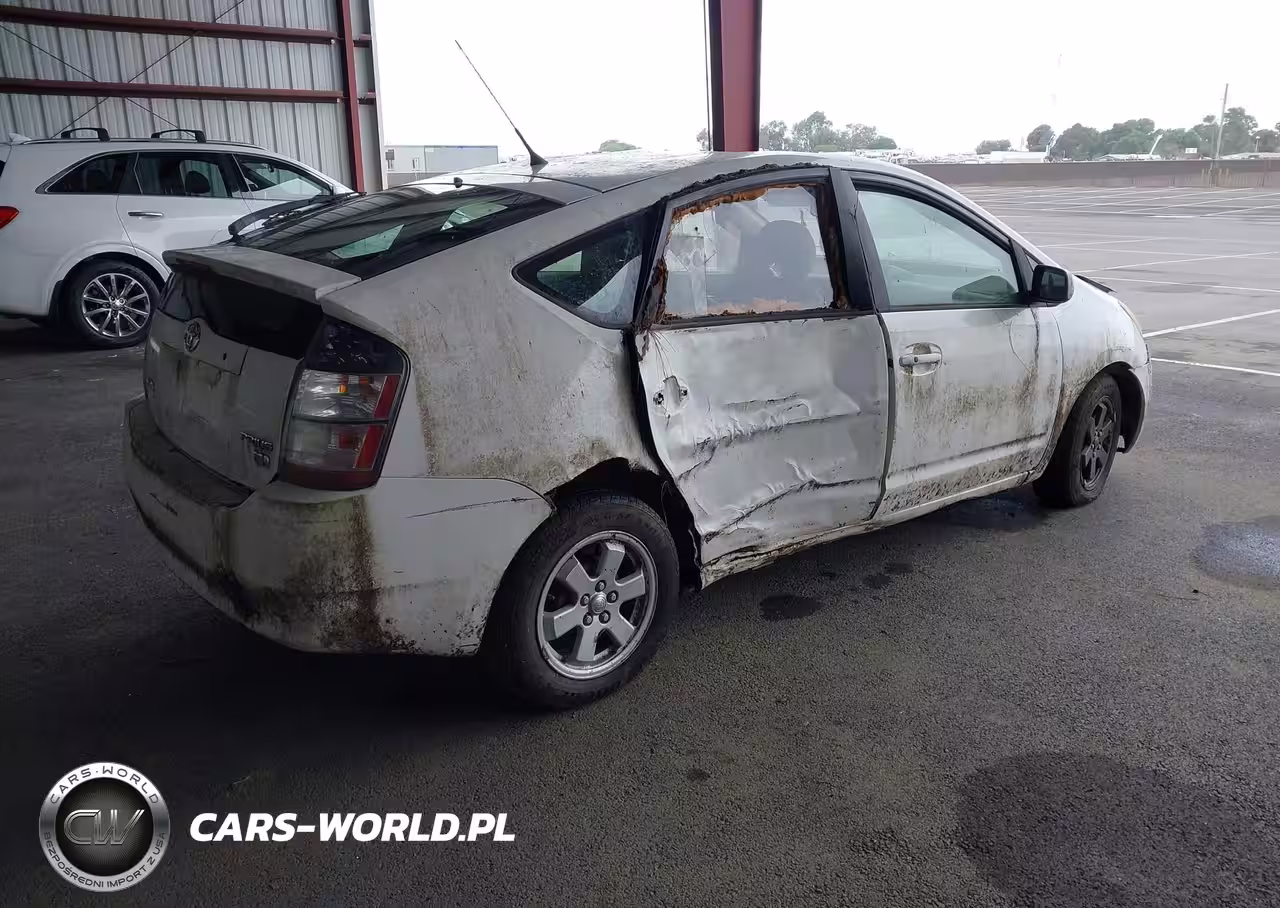 2004 Toyota Prius VIN:JTDKB20U340011999 - 4