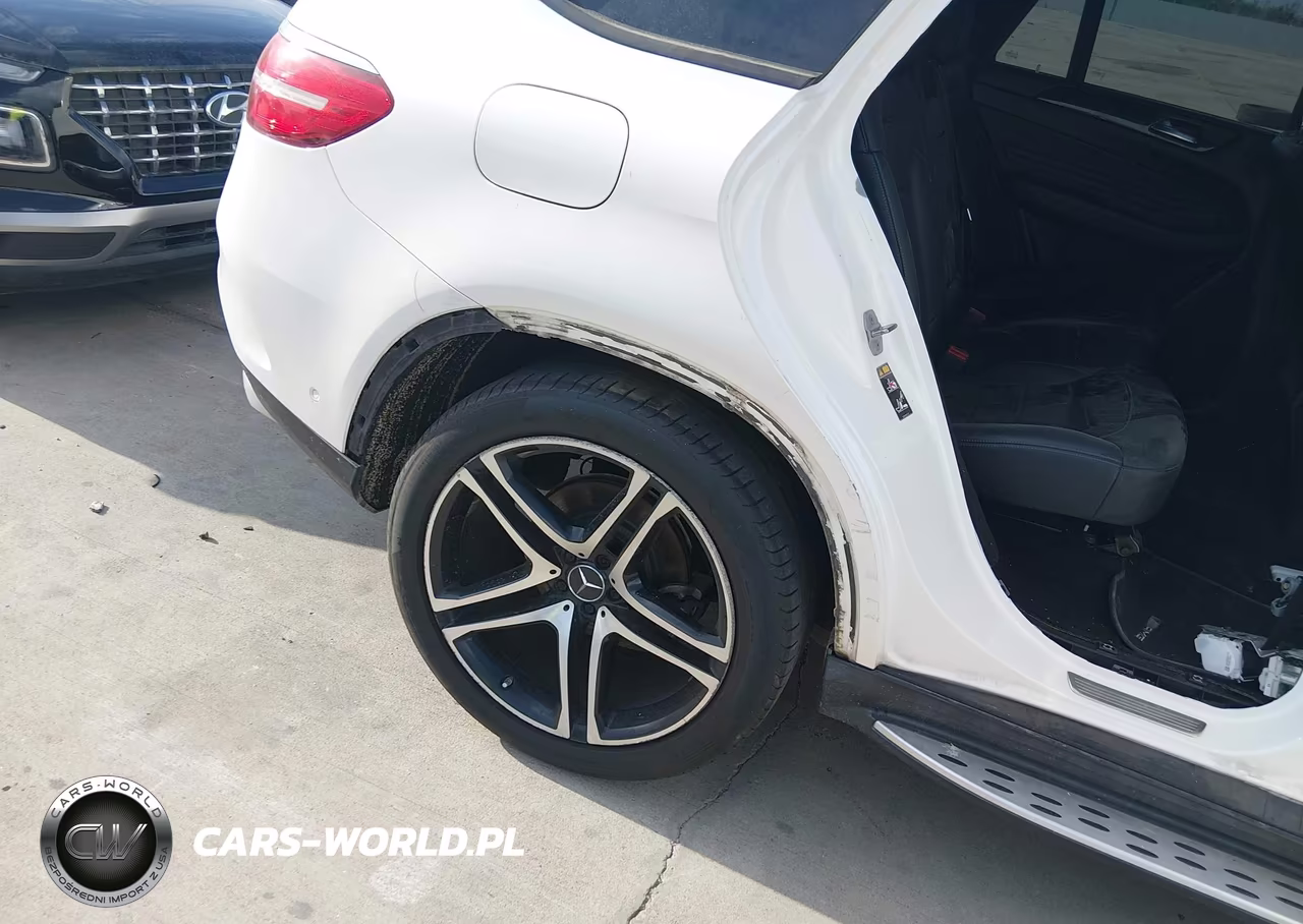 2019 Mercedes-Benz Amg Gle 43 Coupe 4Matic VIN:4JGED6EB4KA135532 - 17