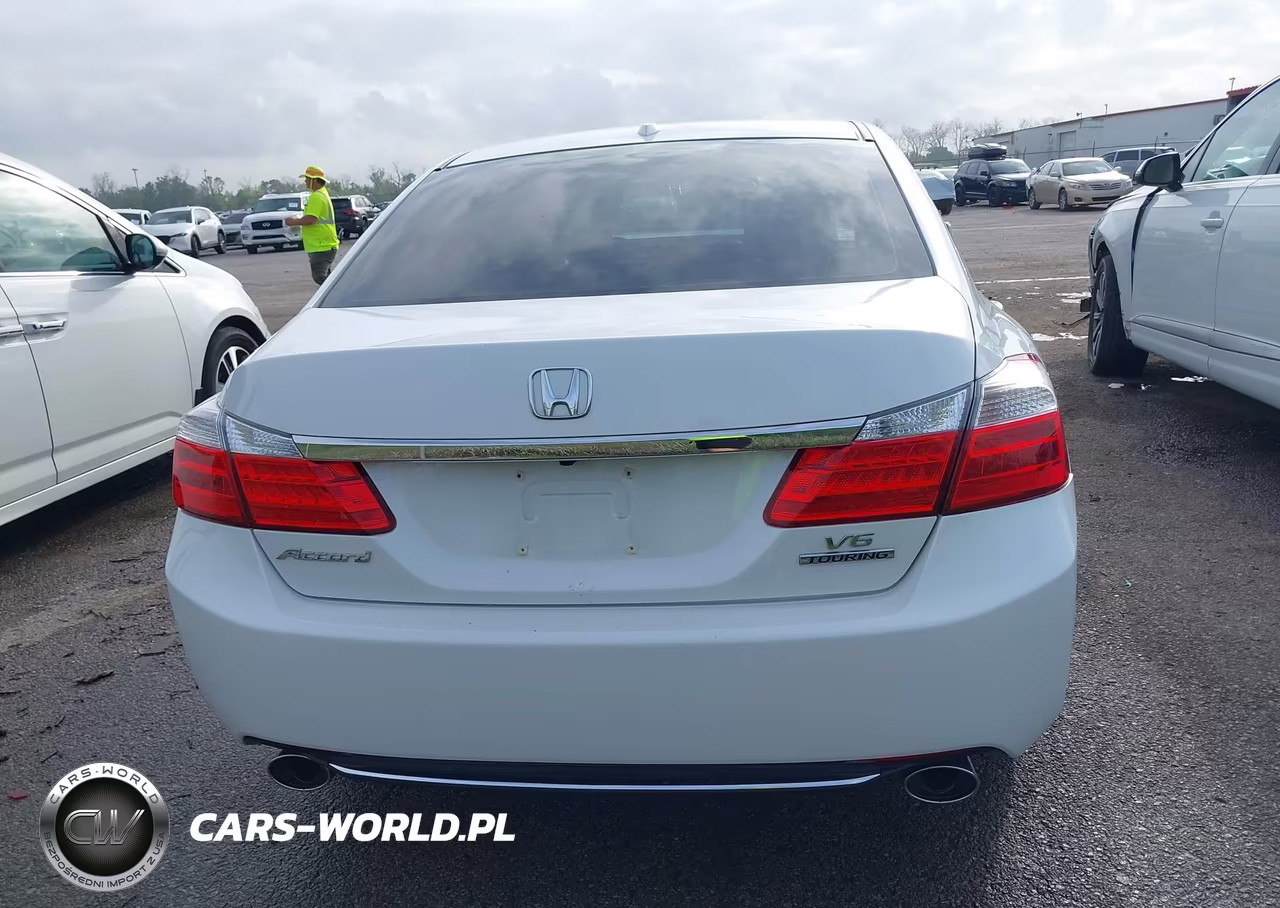 2014 Honda Accord Touring VIN:1HGCR3F97EA030643 - 17