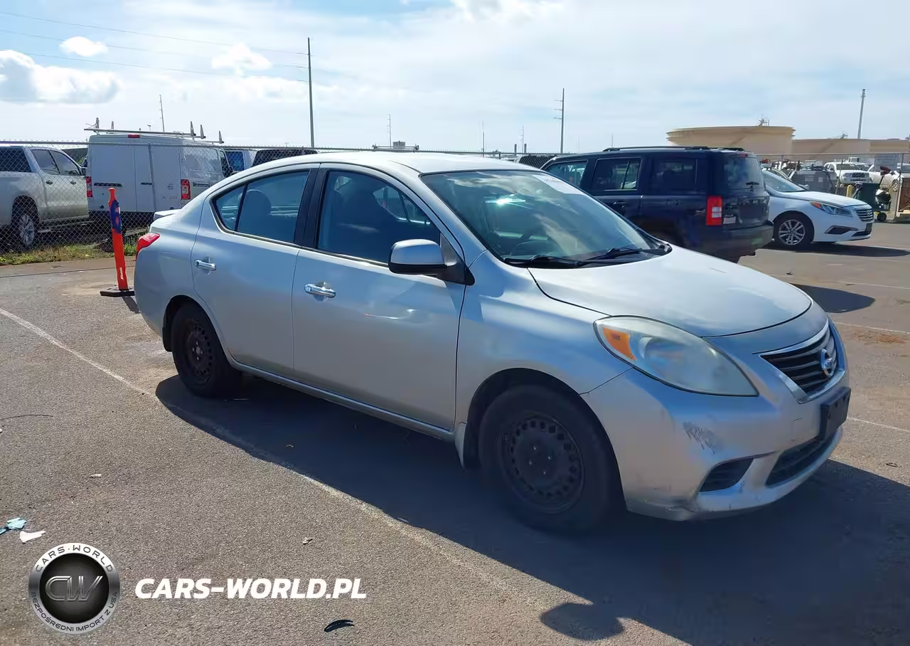 2014 Nissan Versa 1.6 Sv