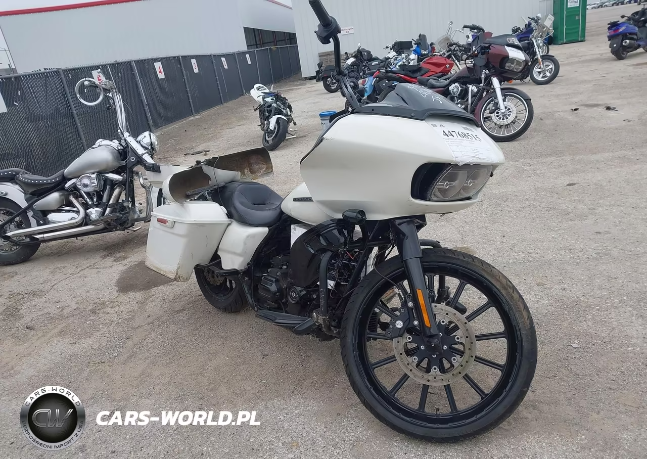 2018 Harley-Davidson Fltrxs Road Glide Special