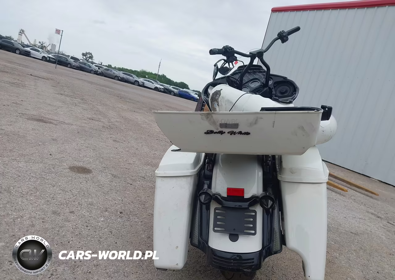2018 Harley-Davidson Fltrxs Road Glide Special VIN:1HD1KTC14JB605552 - 6