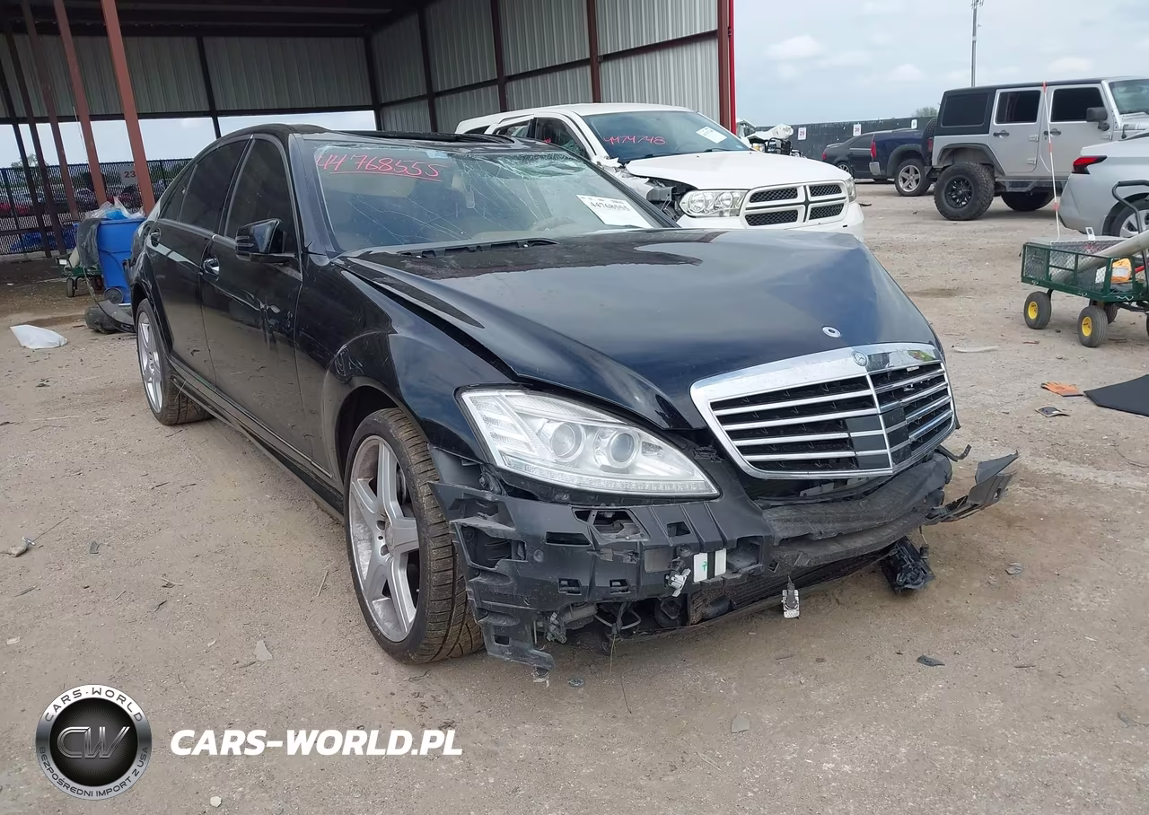 2013 Mercedes-Benz S 550