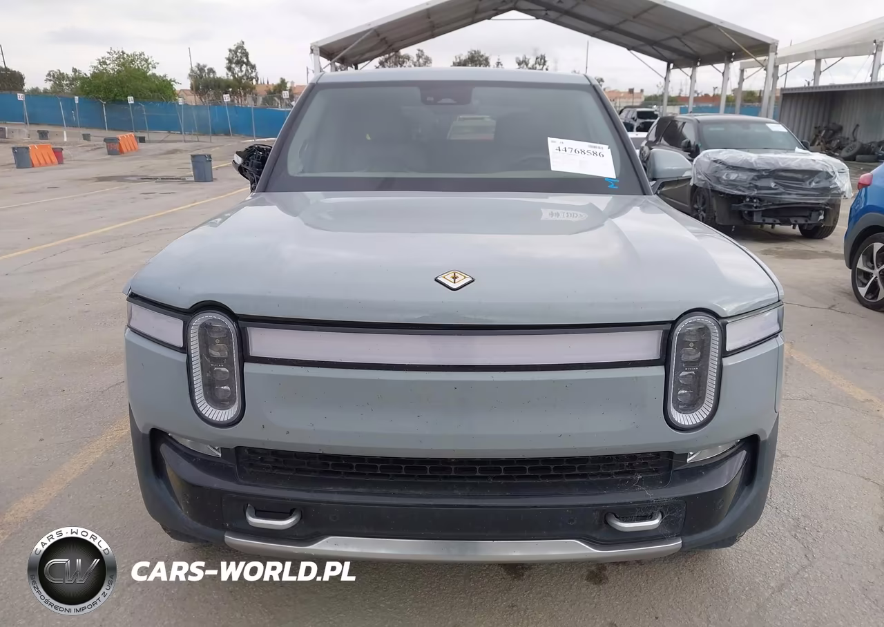 2023 Rivian R1T Adventure-Adventure Dual Motor Large Pack-Adventure Dual Motor Max Pack VIN:7FCTGBAA6PN026914 - 12