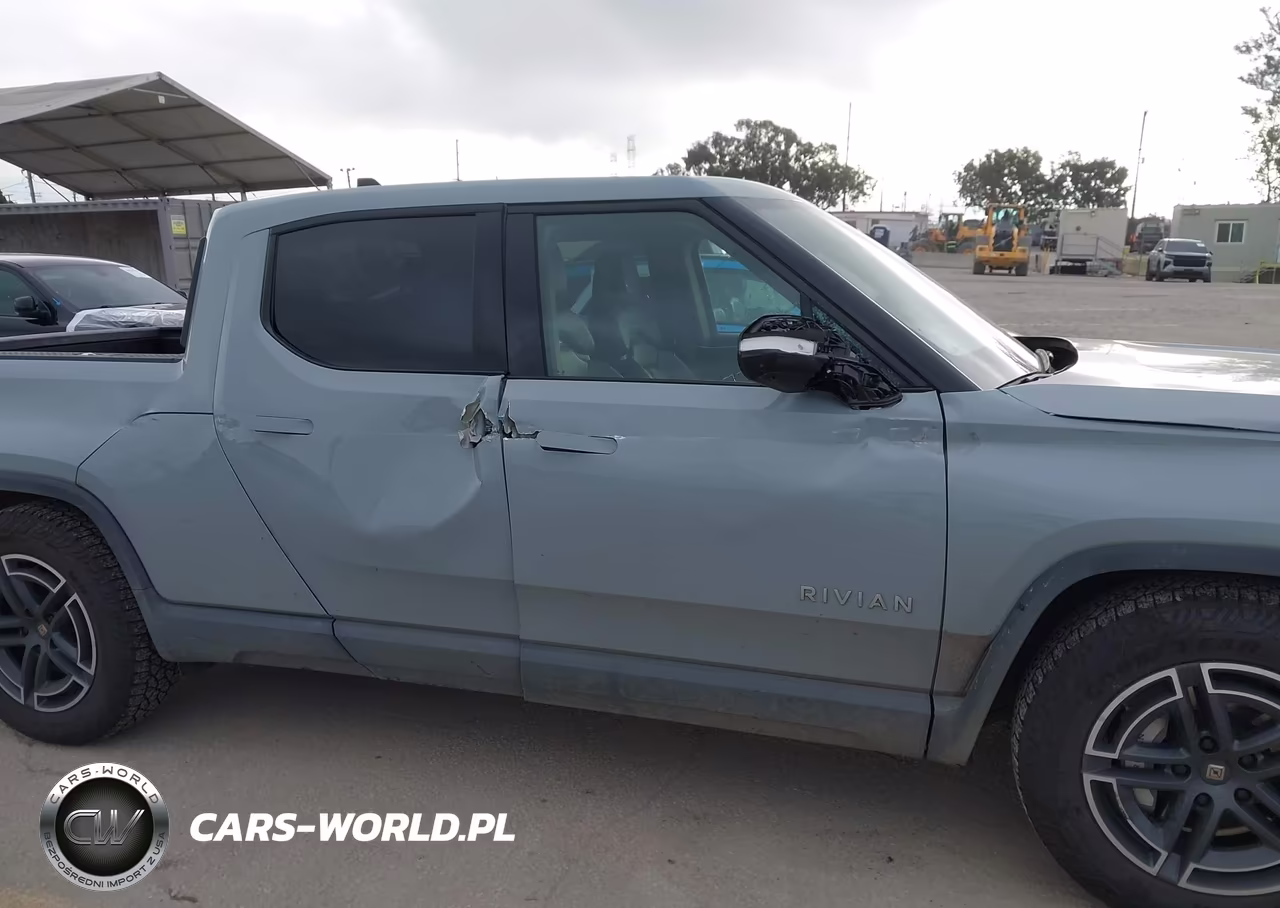 2023 Rivian R1T Adventure-Adventure Dual Motor Large Pack-Adventure Dual Motor Max Pack VIN:7FCTGBAA6PN026914 - 6